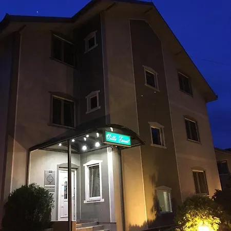 Motel Cozy Withy Yard And Private Parking Belgrade
